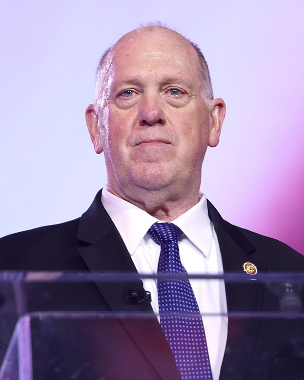 Official portrait of Tom Homan